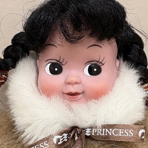 11” Vintage Plush Eskimo Doll - Picture 3 of 6